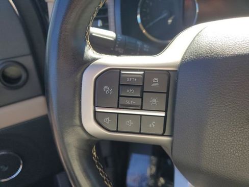 Certified 2023 Ford Expedition Limited image 23