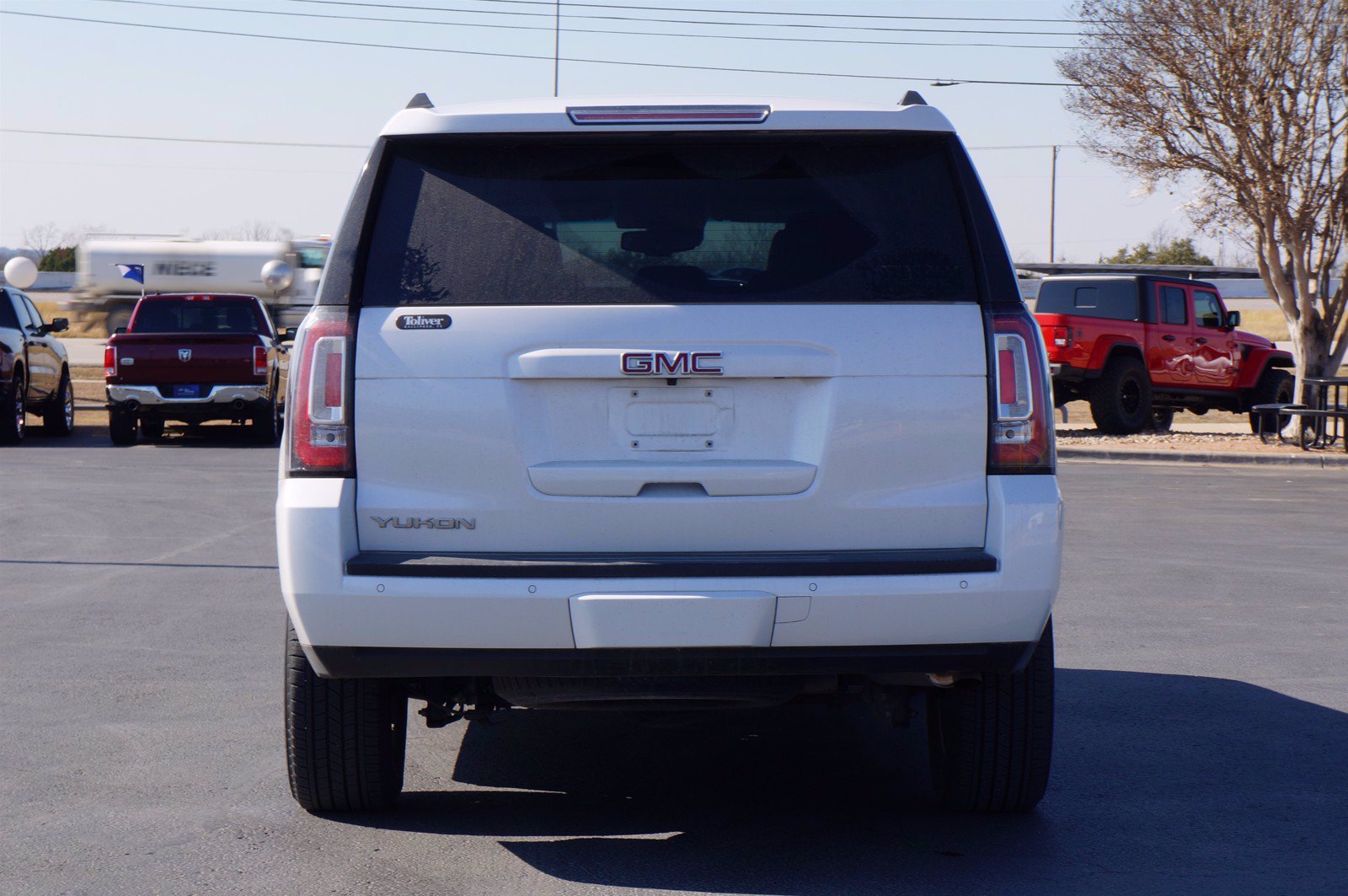 Used 2019 GMC Yukon SLT RWD image 6