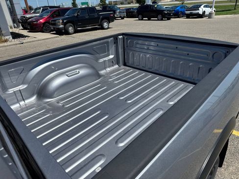 Used 2022 RAM 1500 Warlock AWD/4WD image 10