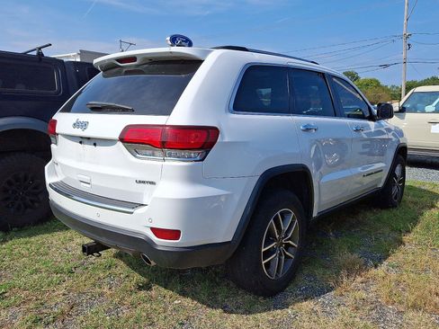 Used 2022 Jeep Grand Cherokee Limited image 9