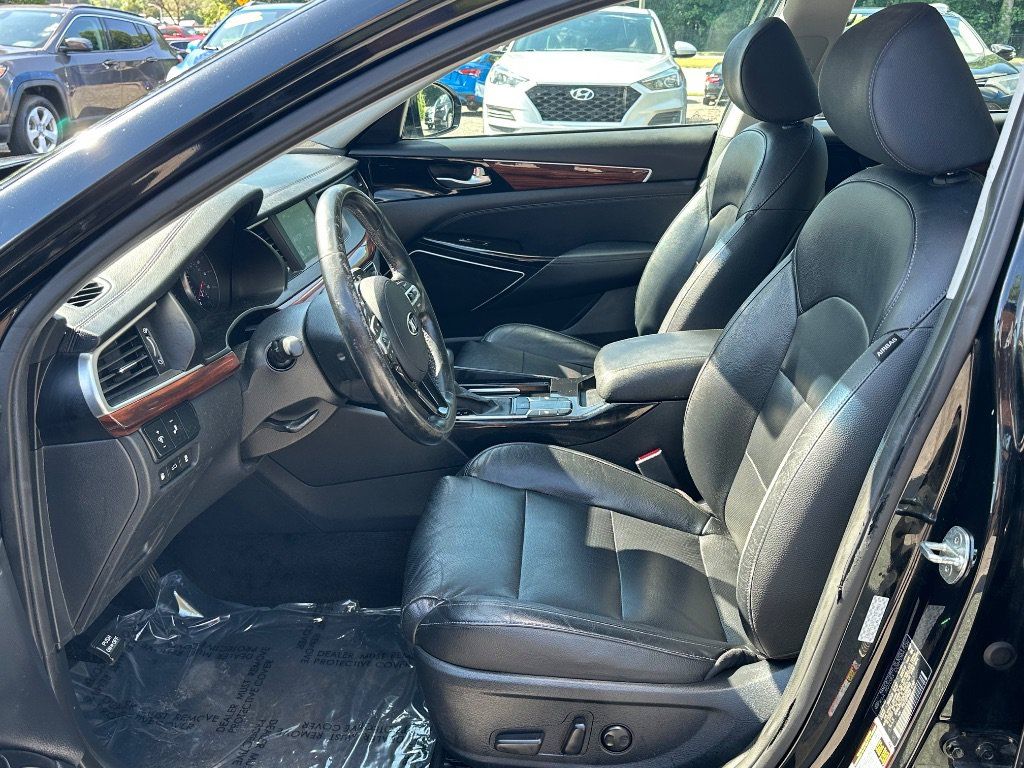 Used 2019 Kia Cadenza Premium FWD image 12