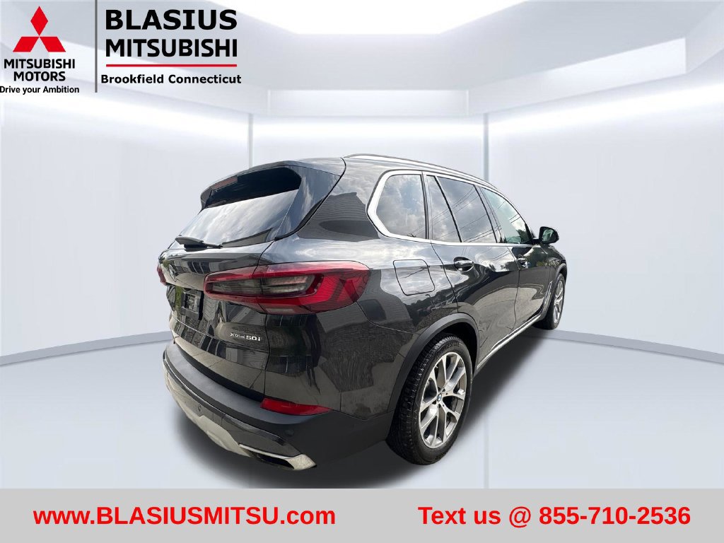 Used 2020 BMW X5 xDrive50i w/ Executive Package AWD/4WD image 9