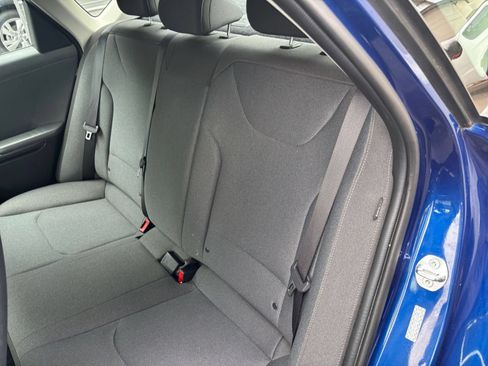 Used 2025 Kia K4 FWD image 28