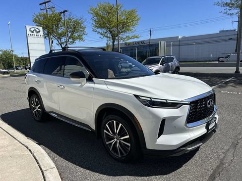 Certified 2023 INFINITI QX60 Autograph w/ Cargo Package AWD/4WD image 2