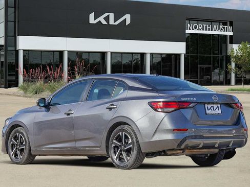 Used 2024 Nissan Sentra SV image 5