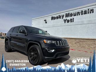 Used 2022 Jeep Grand Cherokee Laredo E video 1