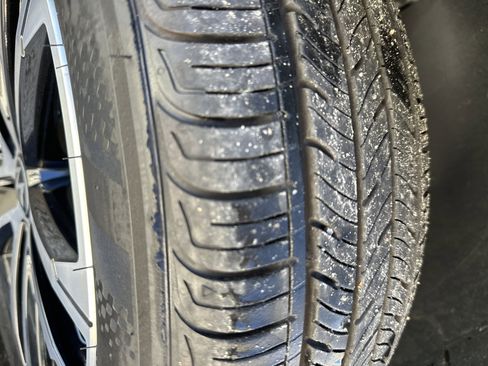 Used 2024 Volkswagen Jetta Sport image 8