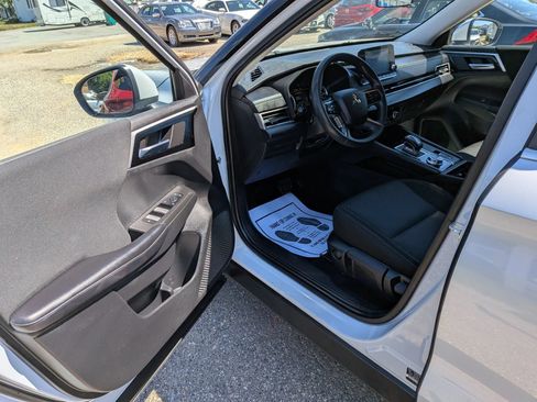 Used 2022 Mitsubishi Outlander ES AWD/4WD image 23