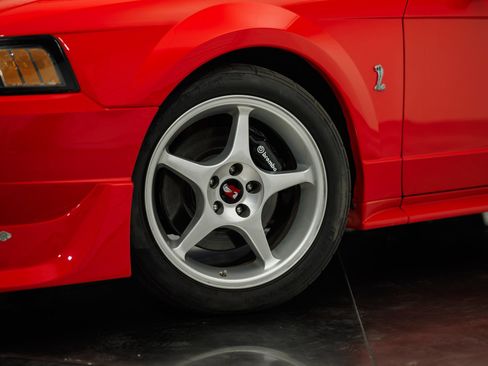 Used 2000 Ford Mustang Cobra RWD image 29
