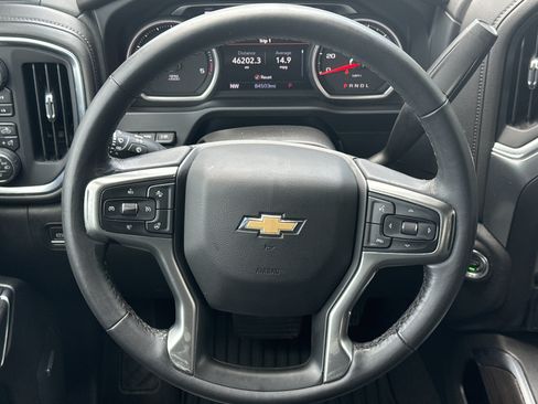 Used 2022 Chevrolet Silverado 3500 LTZ w/ LTZ Convenience Package AWD/4WD image 18