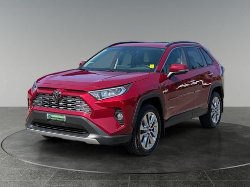 Used 2020 Toyota RAV4 Limited AWD/4WD image 3