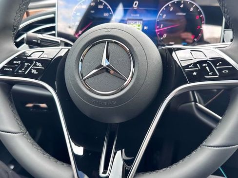 New 2026 Mercedes-Benz E 350 4MATIC Sedan image 12