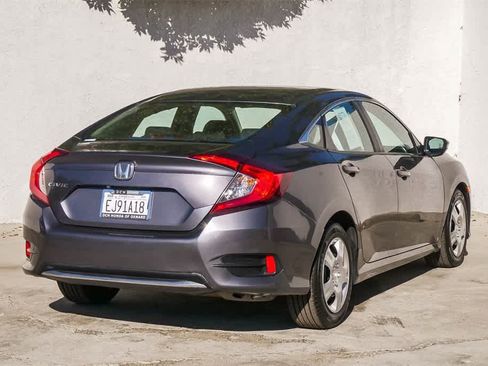 Used 2020 Honda Civic LX image 7