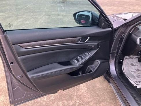 Used 2021 Honda Accord EX-L image 22