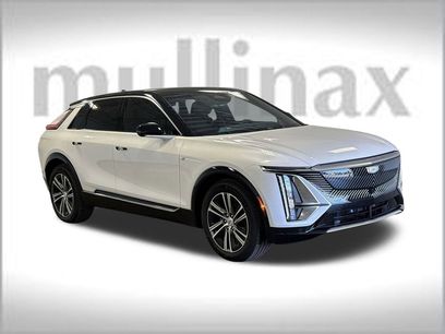 New 2025 Cadillac Lyriq Luxury