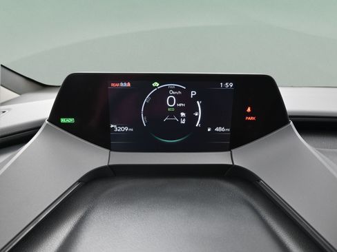 Used 2024 Toyota Prius XLE FWD image 26