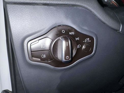 Used 2010 Audi Q5 3.2 Premium AWD/4WD image 22