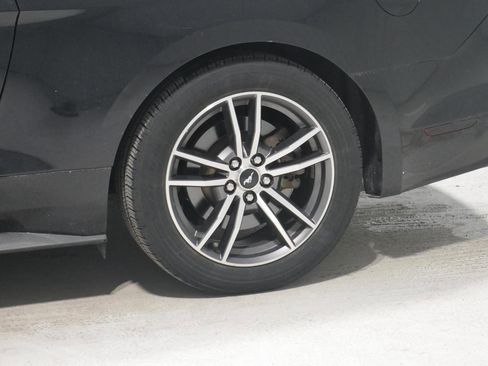 Used 2017 Ford Mustang GT image 20