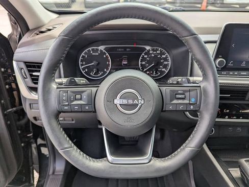 Certified 2023 Nissan Rogue SV w/ SV Premium B Package image 30