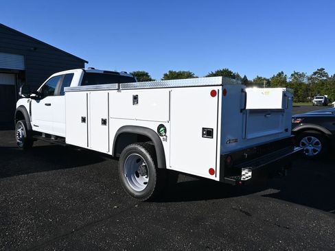 New 2026 Ford F450 XL w/ XL Chrome Package image 8