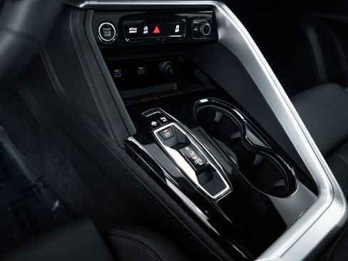 New 2025 Audi Q5 Premium Plus image 10