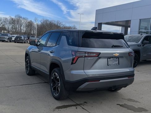 New 2026 Chevrolet Equinox LT w/ Convenience Package II image 8