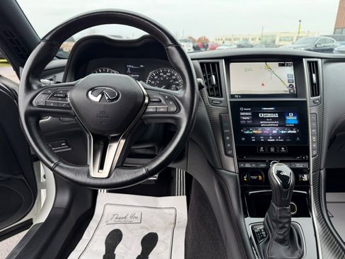 Used 2022 INFINITI Q60 Red Sport 400 w/ Proactive Package image 17