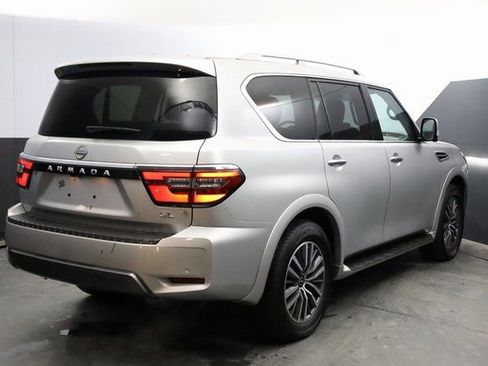 Used 2024 Nissan Armada SL image 5