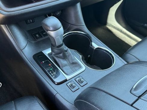 Used 2014 Toyota Highlander XLE image 23