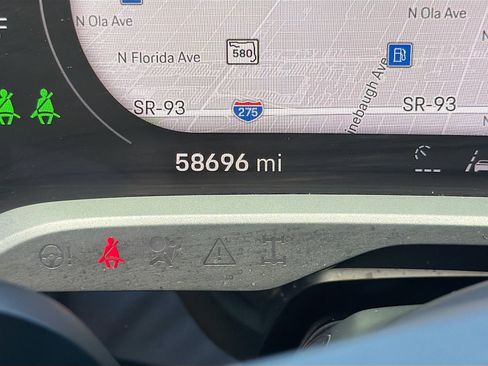 Used 2022 Porsche Taycan image 39