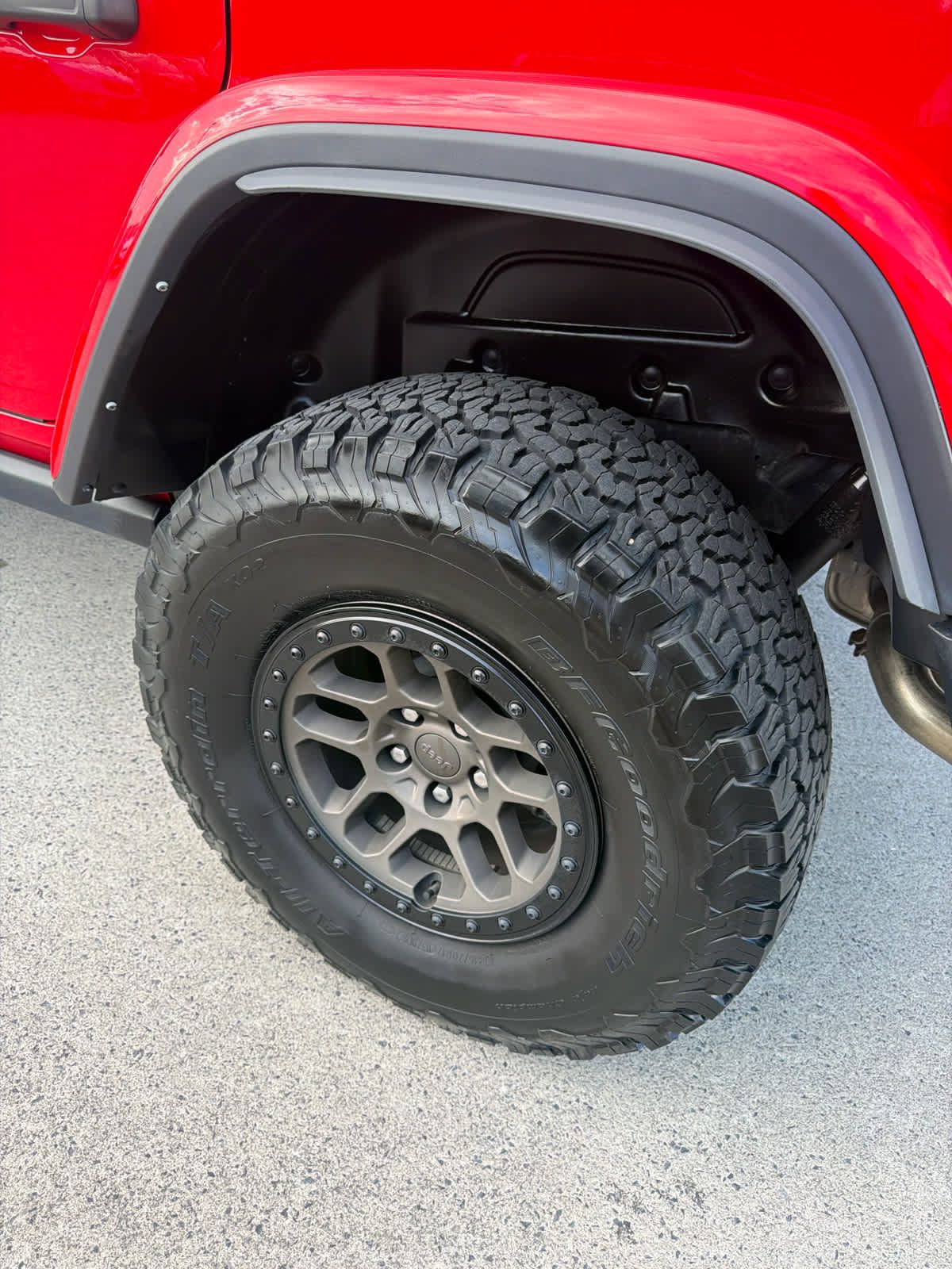Used 2022 Jeep Wrangler Unlimited Rubicon w/ Xtreme Recon 35" Tire Package AWD/4WD image 10