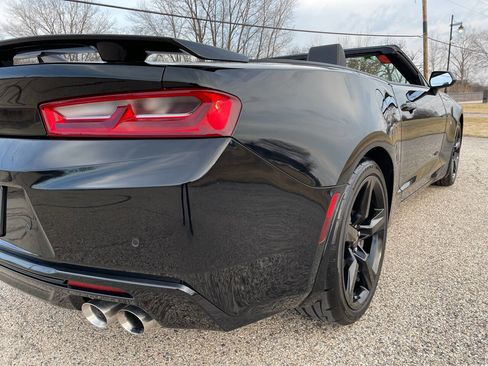 Used 2016 Chevrolet Camaro SS image 31