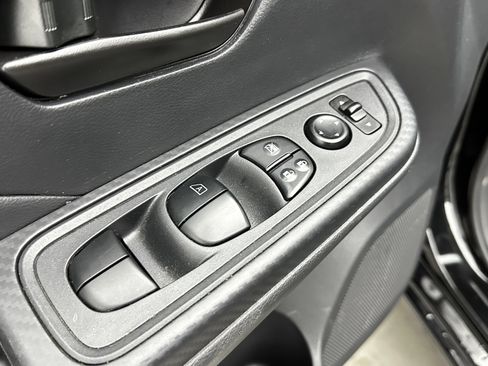 Used 2024 Nissan Versa S w/ Trunk Package image 11