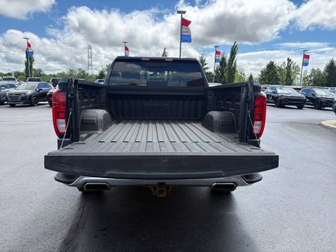 Used 2019 GMC Sierra 1500 SLE w/ SLE Value Package AWD/4WD image 16