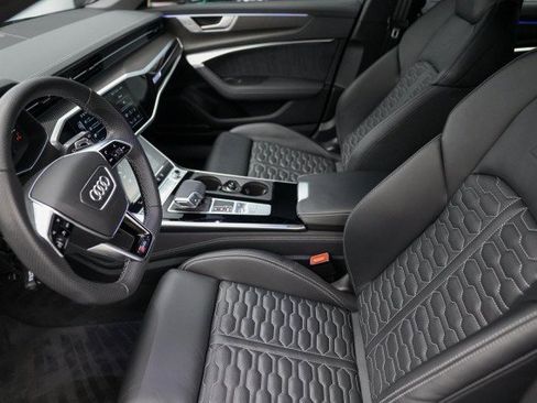 Used 2024 Audi RS 6 performance image 25