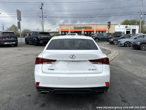 Used 2020 Lexus IS 300 F Sport w/ F Sport Package RWD image 6