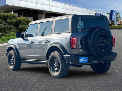 Used 2022 Ford Bronco Black Diamond image 6