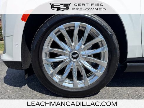 Certified 2024 Cadillac Escalade Premium Luxury w/ Performance Package AWD/4WD image 9