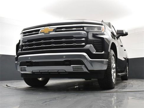 Used 2024 Chevrolet Silverado 1500 LTZ w/ LTZ Convenience Package II image 20