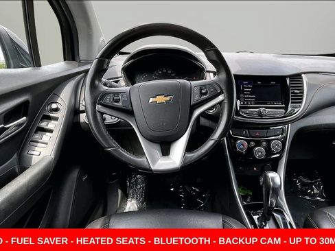Used 2020 Chevrolet Trax Premier AWD/4WD image 8