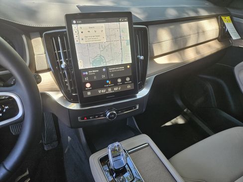 New 2026 Volvo XC90 B6 Plus w/ Protection Package image 26