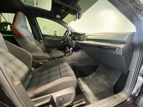 Used 2024 Volkswagen GTI SE image 24