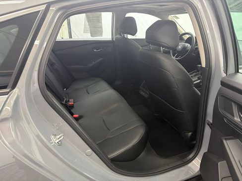 Used 2025 Honda Accord EX-L image 17