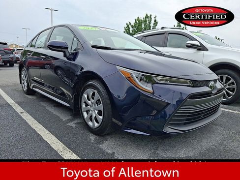 Used 2023 Toyota Corolla LE w/ Carpet Mat Package (TMS) FWD image 1