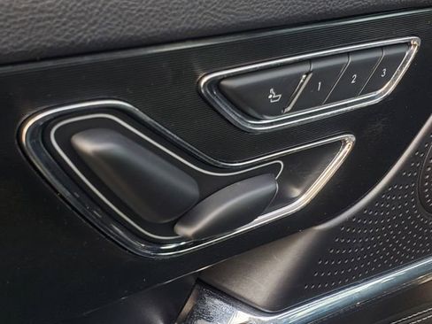 Used 2024 Lincoln Corsair AWD w/ Equipment Group 101A image 10