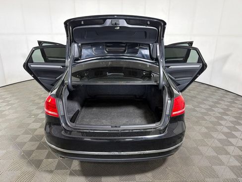 Used 2014 Volkswagen Passat TDI SE FWD image 22