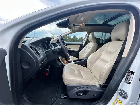 Used 2017 Volvo XC60 T6 Inscription w/ Advanced Package AWD/4WD image 14