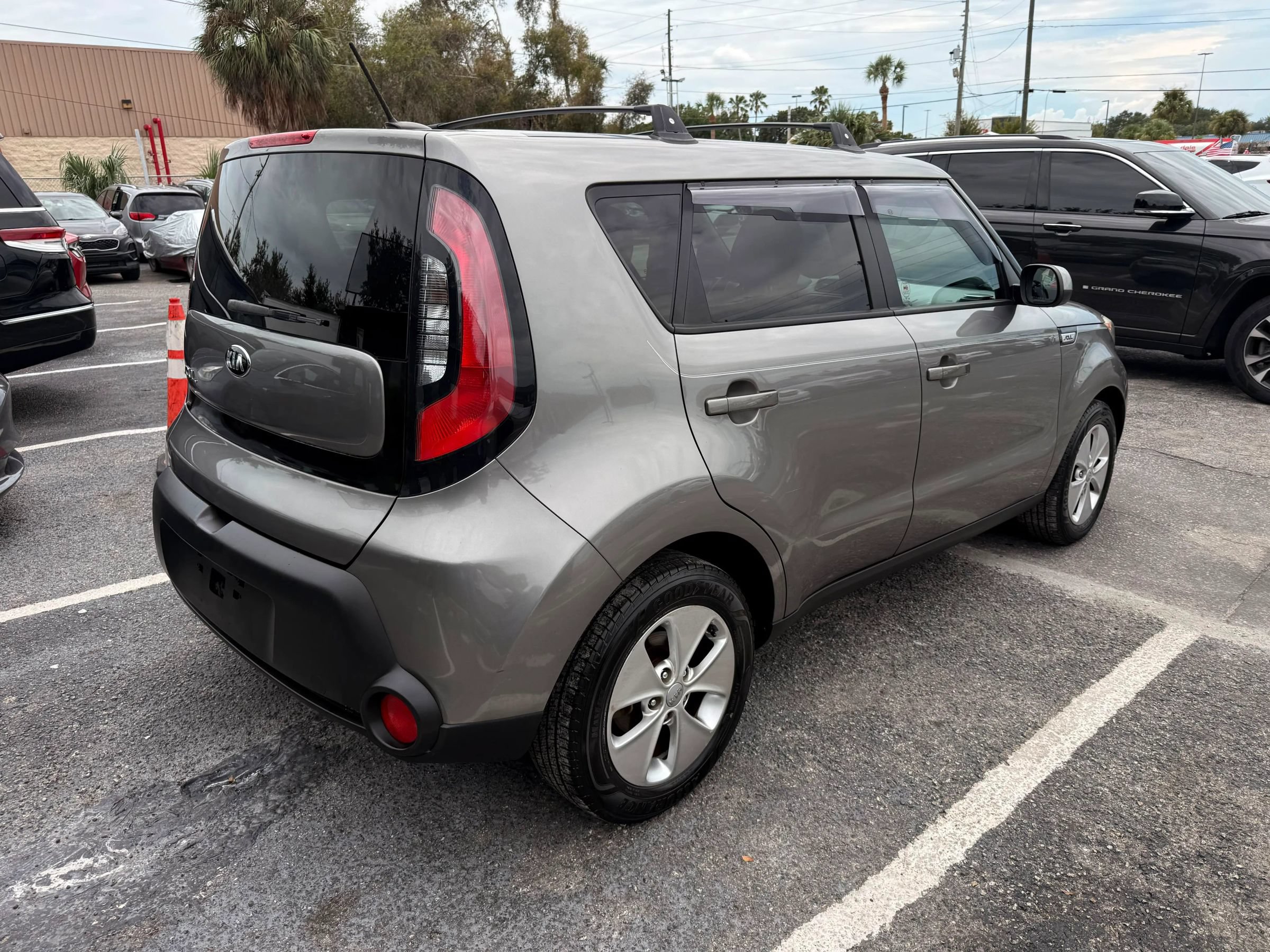 Used 2015 Kia Soul FWD image 7