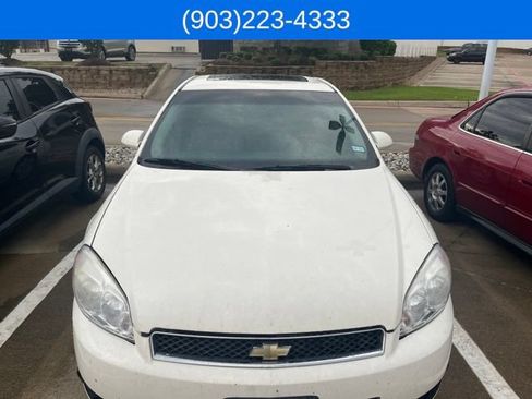 Used 2008 Chevrolet Impala SS w/ Convenience Package FWD image 12