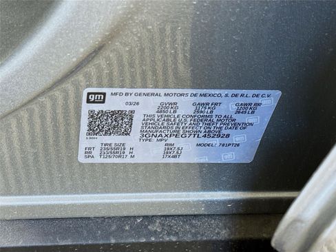 New 2026 Chevrolet Equinox LT w/ Convenience Package II AWD/4WD image 24